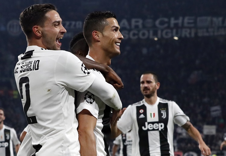 UEFA Champions League: lần hiếm hoi trong hiệp 2, khung thành Juventus phải đối mặt với chút hiểm nguy