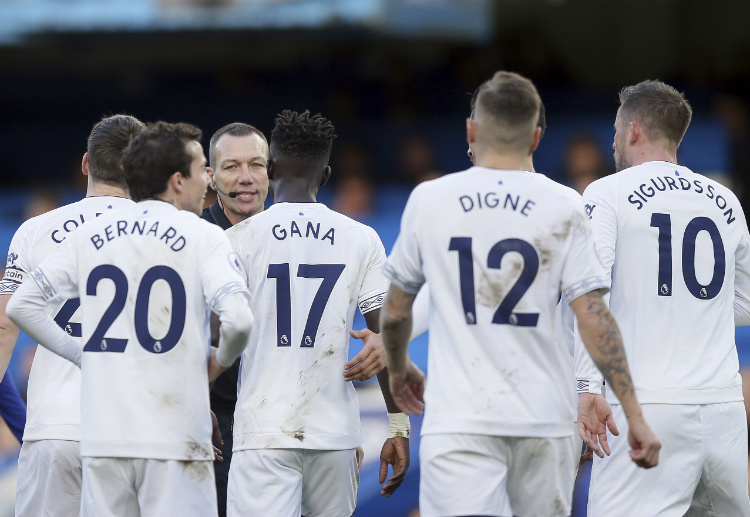 Premier League: Everton cầm hòa ngay trên sân nhà Stamford Bridge