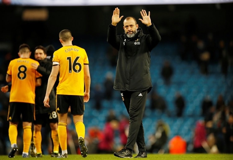 Premier League: Wolves thi đấu với đội hình 10 người