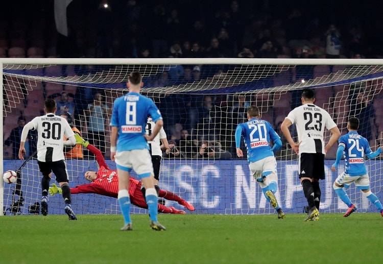 Serie A: Napoli có thế trận áp đảo trước Juventus