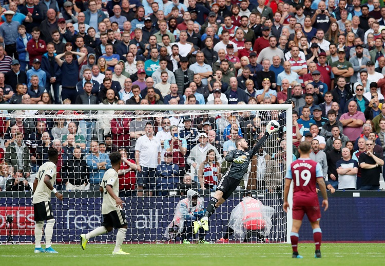 Aaron Cresswell's free-kick rounded off a convincing win over Manchester United in the Premier League