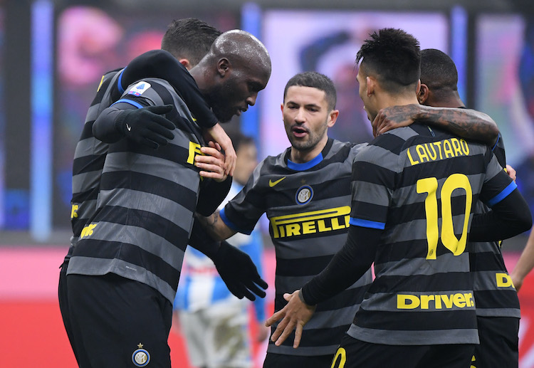 Romelu Lukaku scores the lone goal in the Serie A clash between Inter and Napoli