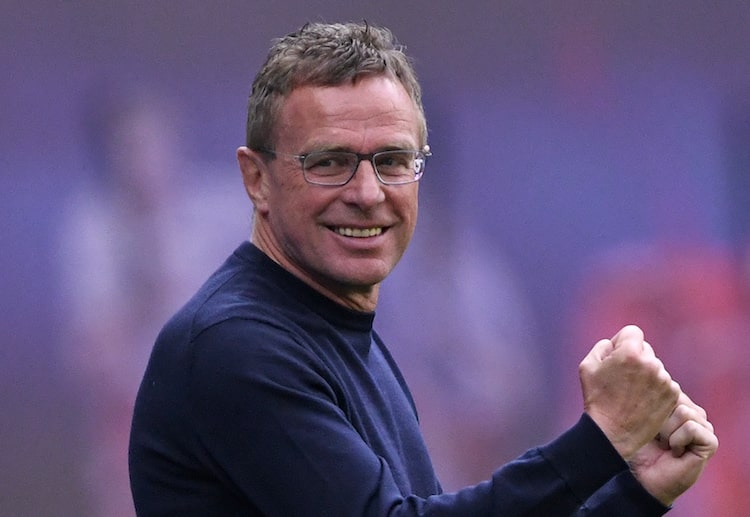 Ralf Rangnick tạo nên trào lưu Gegenpressing tại Ngoại Hạng Anh.