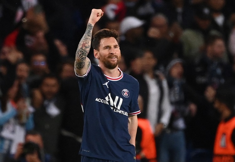 Lionel Messi trong màu áo PSG tại Ligue I