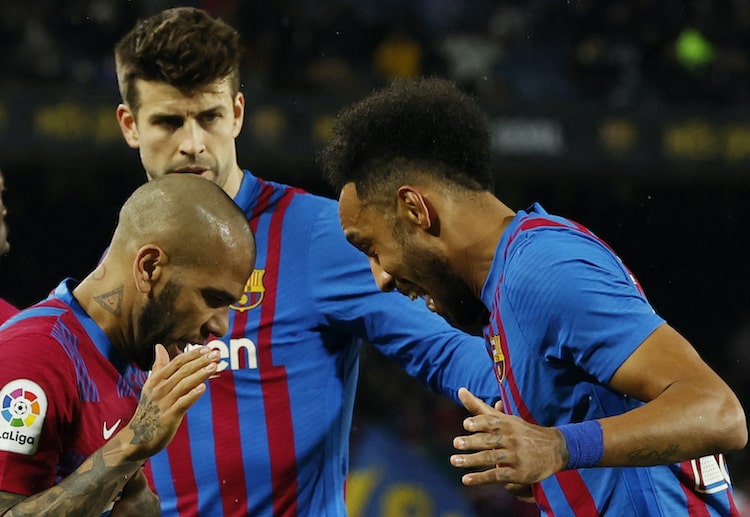 La Liga: Khoảng cách giữa Real và Barca đang là 15 điểm