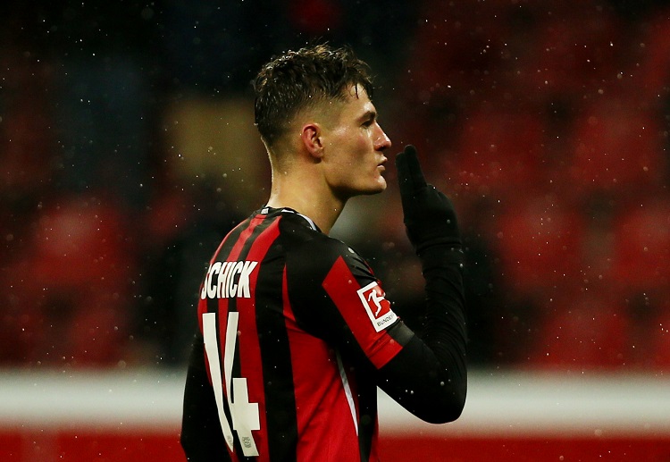 Patrik Schick cetak empat gol dalam satu pertandingan Bundesliga musim ini