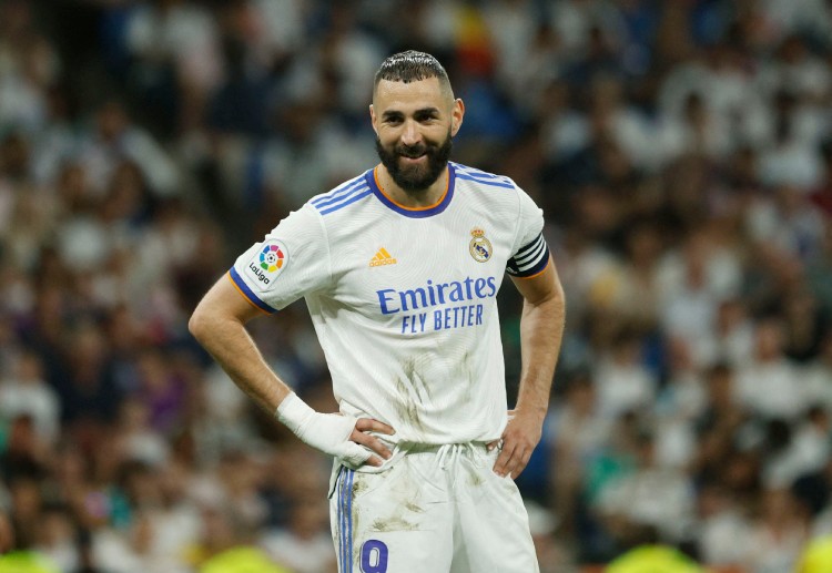 Karim Benzema bawa Real Madrid juara La Liga