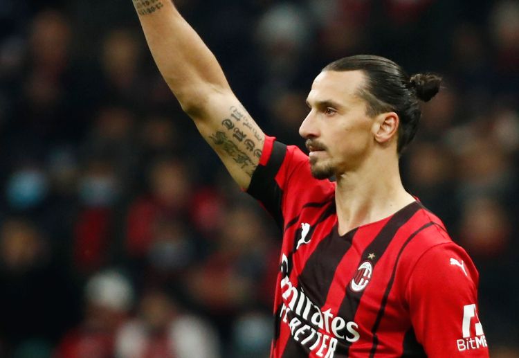 Zlatan Ibrahimovic akan bermain bersama AC Milan di Seri A.