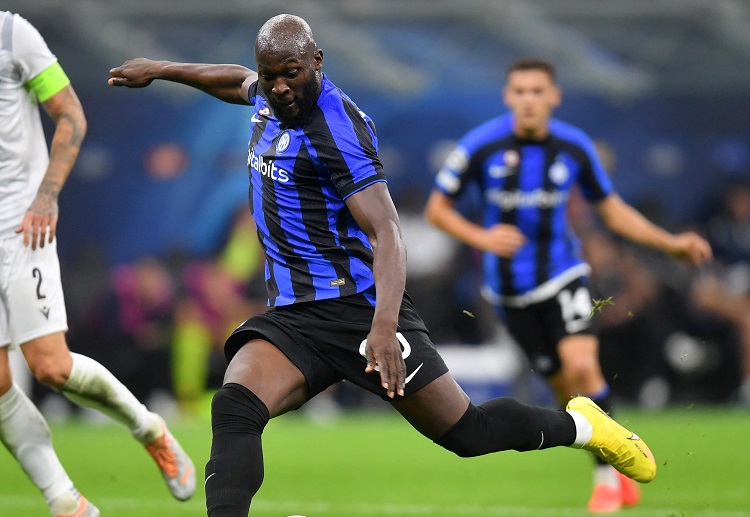 Romelu Lukaku will be on for a challenge with Inter Milan as they face Serie A leaders Napoli