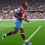 Premier League: Burnley có thể sẽ dễ thở hơn với những đối thủ vừa tầm hơn ở những vòng tới