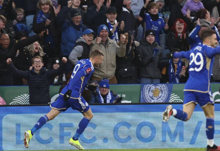 Leicester City won their last FA Cup match against Chelsea and lifted the trophy in 2021