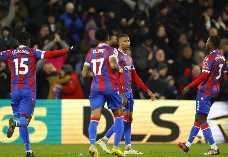 Crystal Palace đang xếp thứ 14 trên BXH Premier League