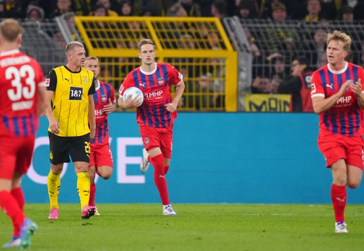 Heidenheim để thua Dortmund ở vòng 3 Bundesliga