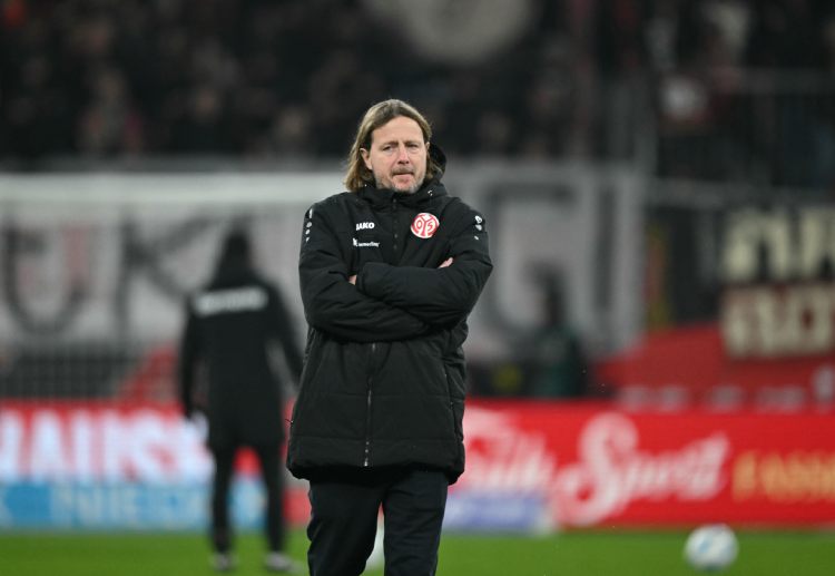 Mainz manager Bo Henriksen could be without Jonathan Burkardt for the Bundesliga clash with Stuttgart