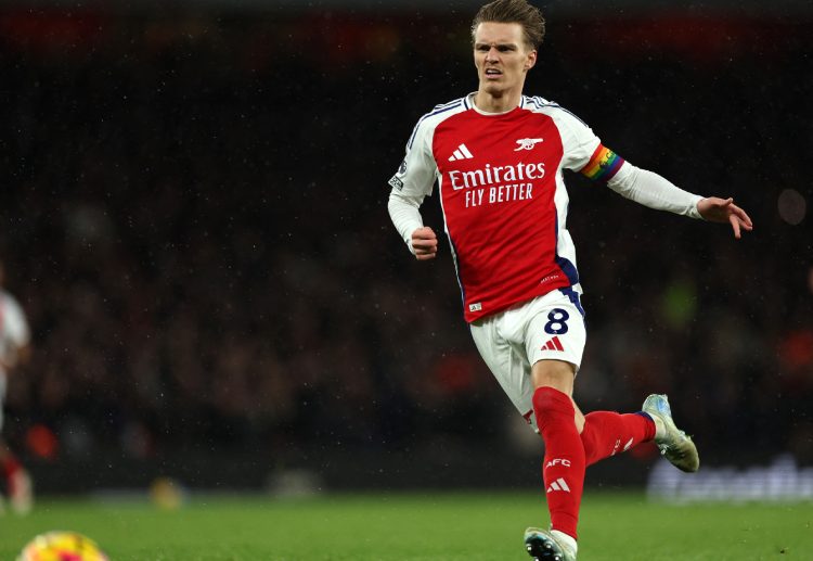 Martin Odegaard bawa Arsenal ke papan atas klasemen Premier League musim ini