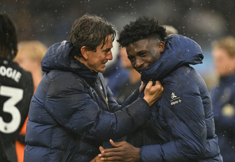 စပါးဟာ လက်ရှိ ပရီးမီးယားလိဂ် အမှတ်ပေးဇယာ အဆင့် ၁၁ နေရာမှာ ရပ်တည်နေပြီးတော့ Top 5 နဲ့တော့ ၄ မှတ် ကွာဟနေဆဲ ဖြစ်ပါတယ်။