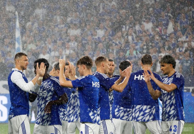 Bundesliga: Schalke vô địch với lối chơi phòng ngự